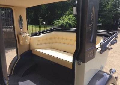 Luxury range of Classic limos For Hire 3